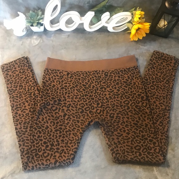SALE! 🖤🤎Leopard Print Tight\Leggings!🤎🖤 - Picture 6 of 6